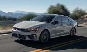 Kia K5 2025 có gì mới?